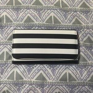 Kut women’s wallet - brand new, never used